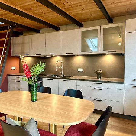 Vaicun Stays Luxury Apartments - Stilvolle Apartments Am Tegernsee グミュント・アム・テーガンゼー エクステリア 写真