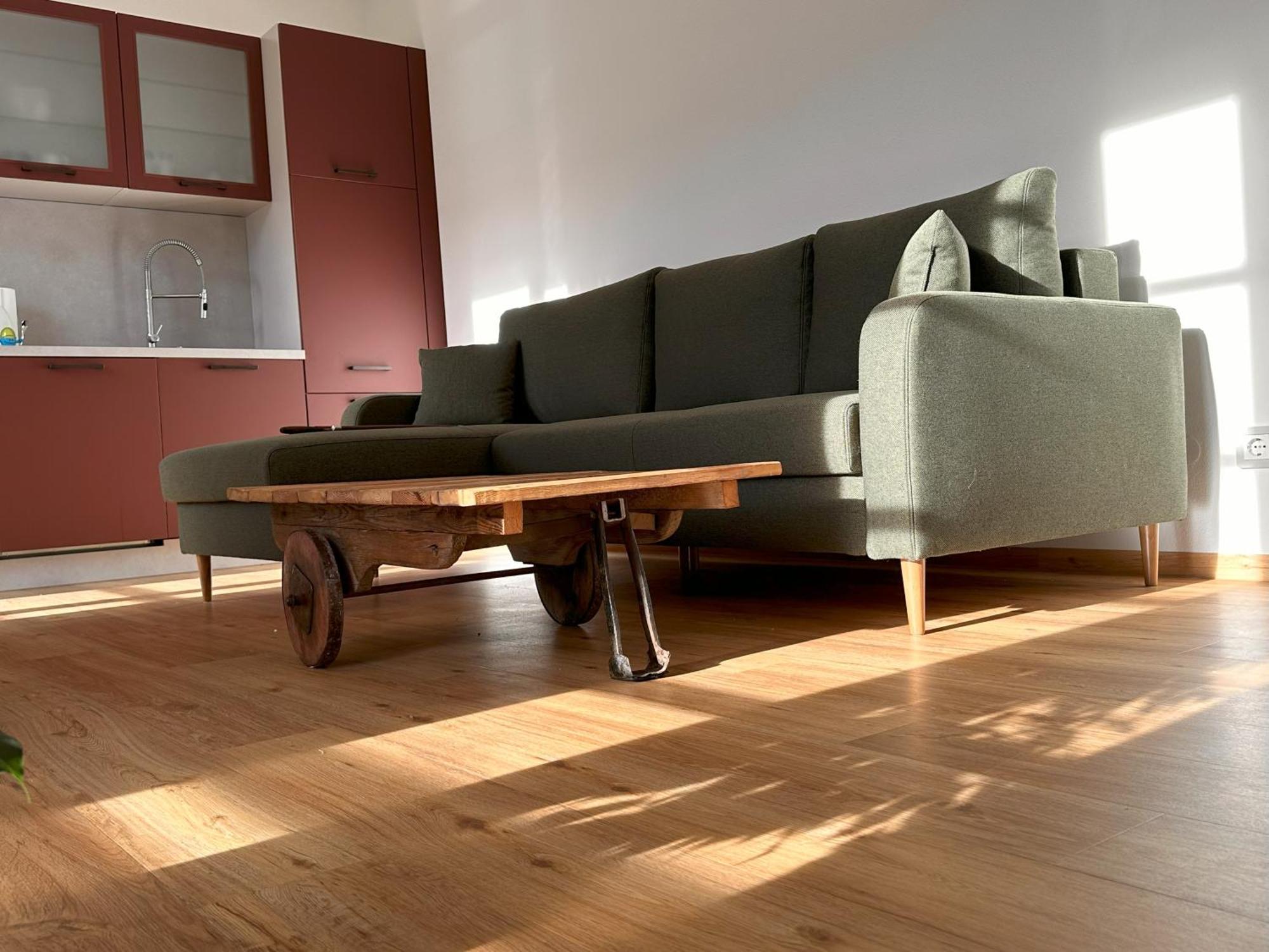 Vaicun Stays Luxury Apartments - Stilvolle Apartments Am Tegernsee グミュント・アム・テーガンゼー エクステリア 写真