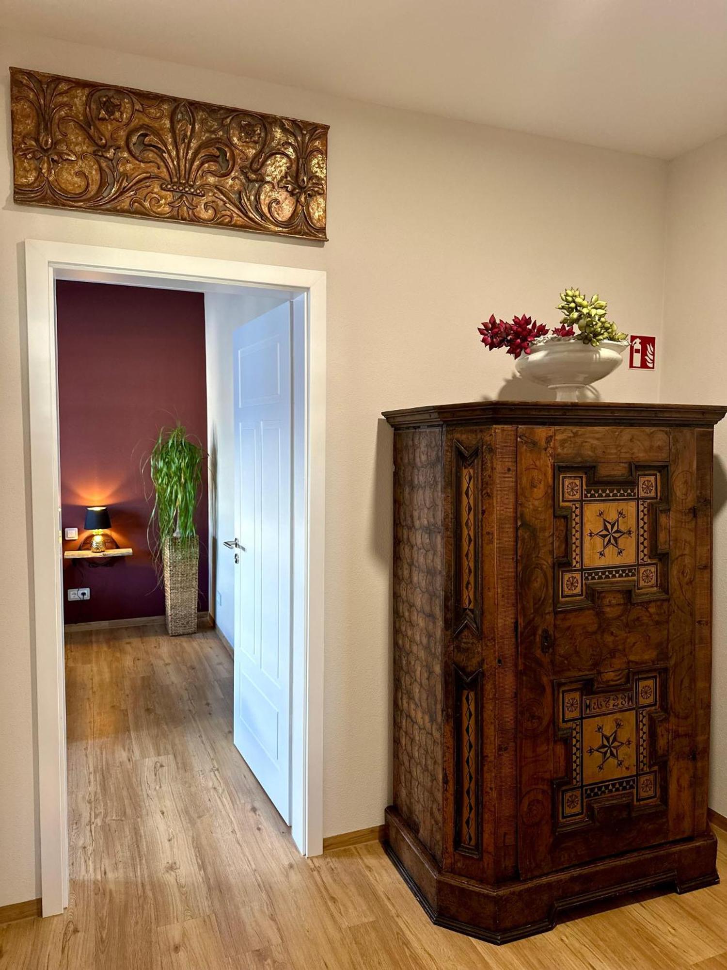 Vaicun Stays Luxury Apartments - Stilvolle Apartments Am Tegernsee グミュント・アム・テーガンゼー エクステリア 写真