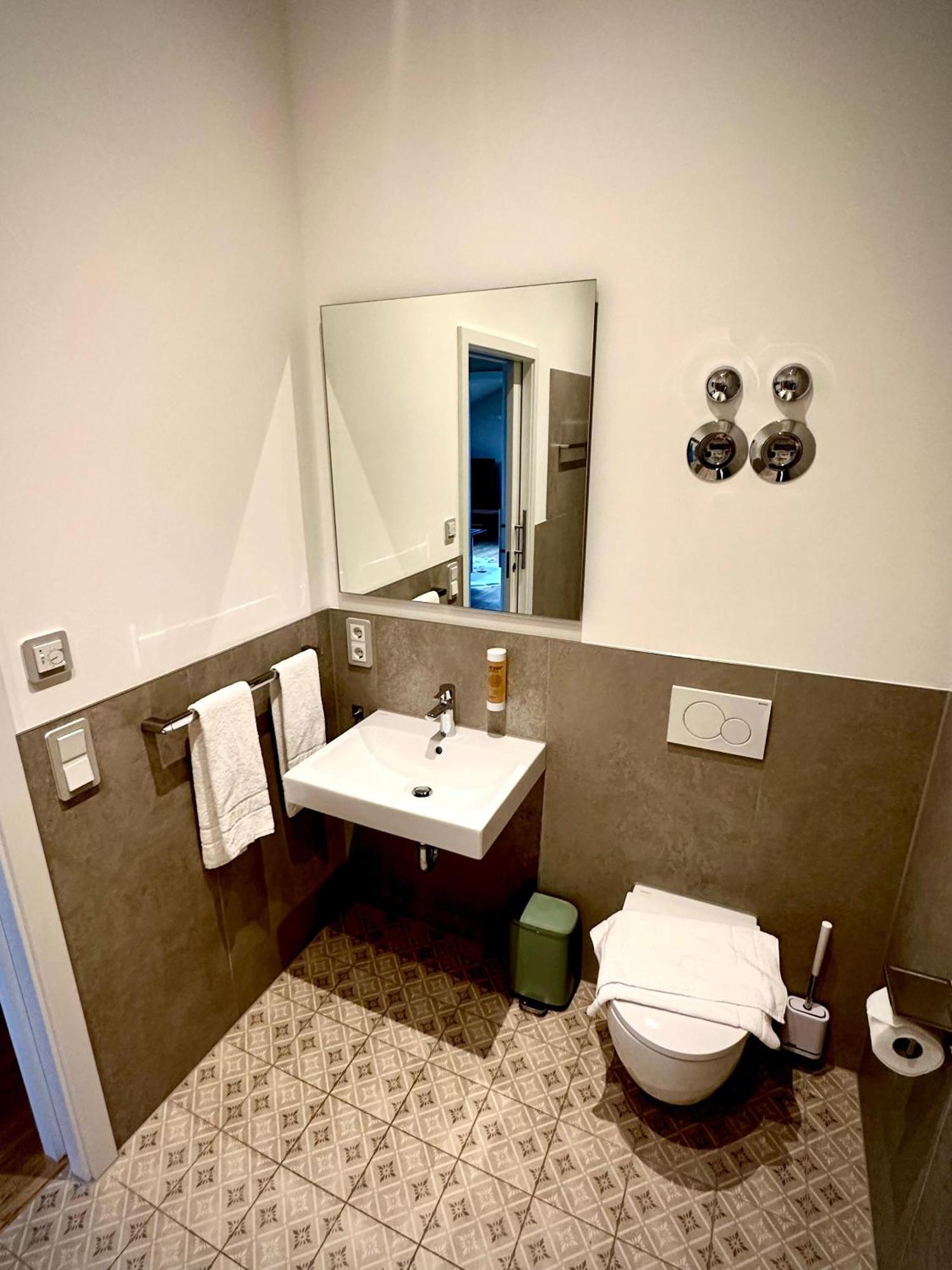 Vaicun Stays Luxury Apartments - Stilvolle Apartments Am Tegernsee グミュント・アム・テーガンゼー エクステリア 写真